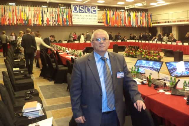 Председатель правления Милли Фирка Васви Абдураимов на Совещании ОБСЕ по человеческому измерению. Варшава, 22 сентября - 3 октября 2014 г.