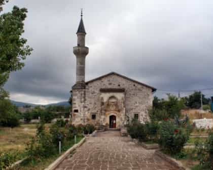 В Крыму отмечают 700-летие мечети хана Узбека
