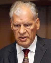 Лентун Безазиев, депутат Государственного Совета Республики Крым