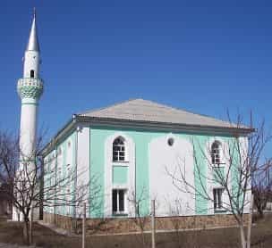 В Крыму не узаконены более 400 культовых зданий